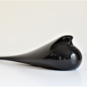 Tourterelle d'Istanbul noire en verre par Meral Deger