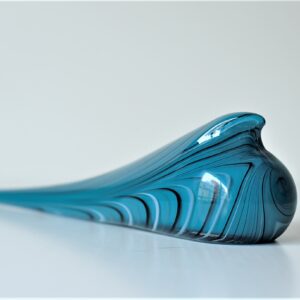 Tourterelle d'Istanbul turquoise en verre par Meral Deger