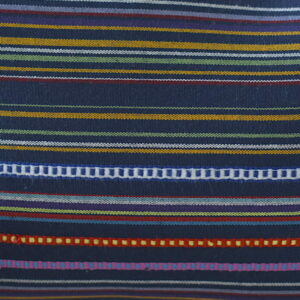 Coussin "Yöre" rectangle, bleu et violet aux rayures colorées