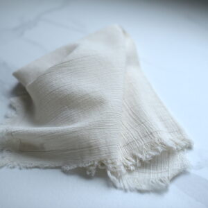 Serviette de table faite à la main, en soie, couleur crème
